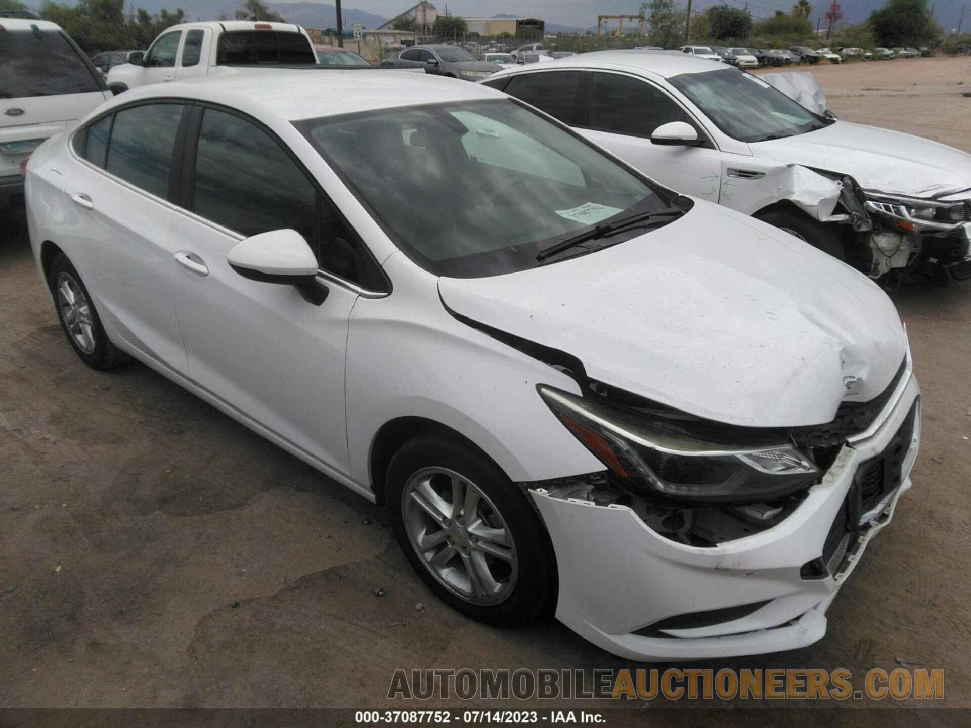 1G1BE5SM3J7136941 CHEVROLET CRUZE 2018