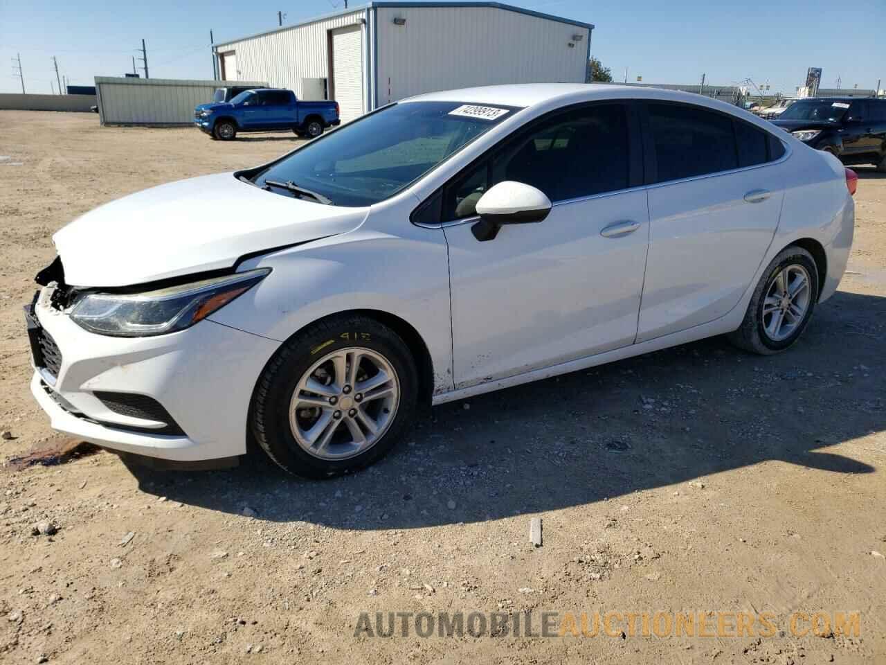 1G1BE5SM3J7167929 CHEVROLET CRUZE 2018