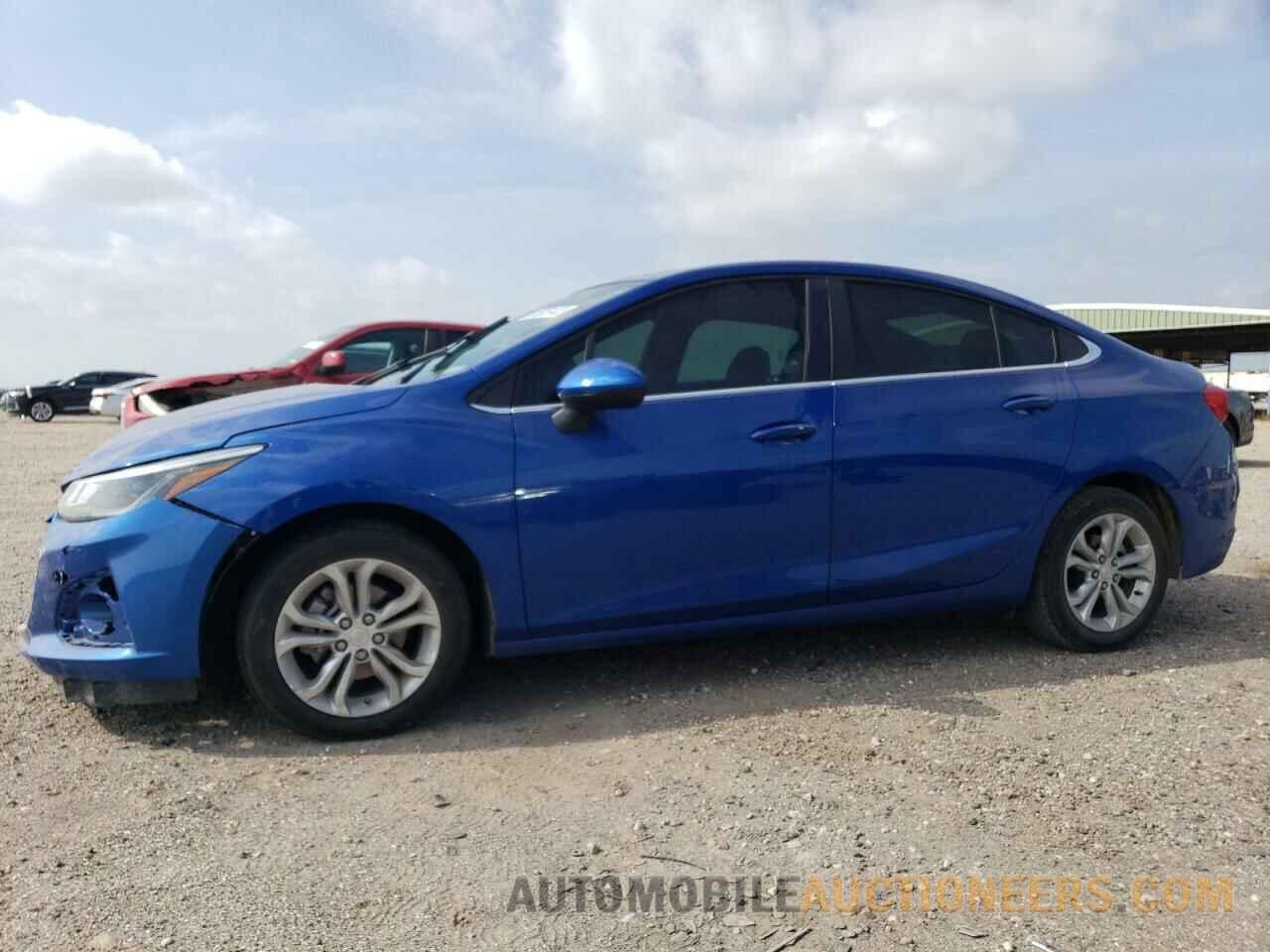 1G1BE5SM3K7106310 CHEVROLET CRUZE 2019