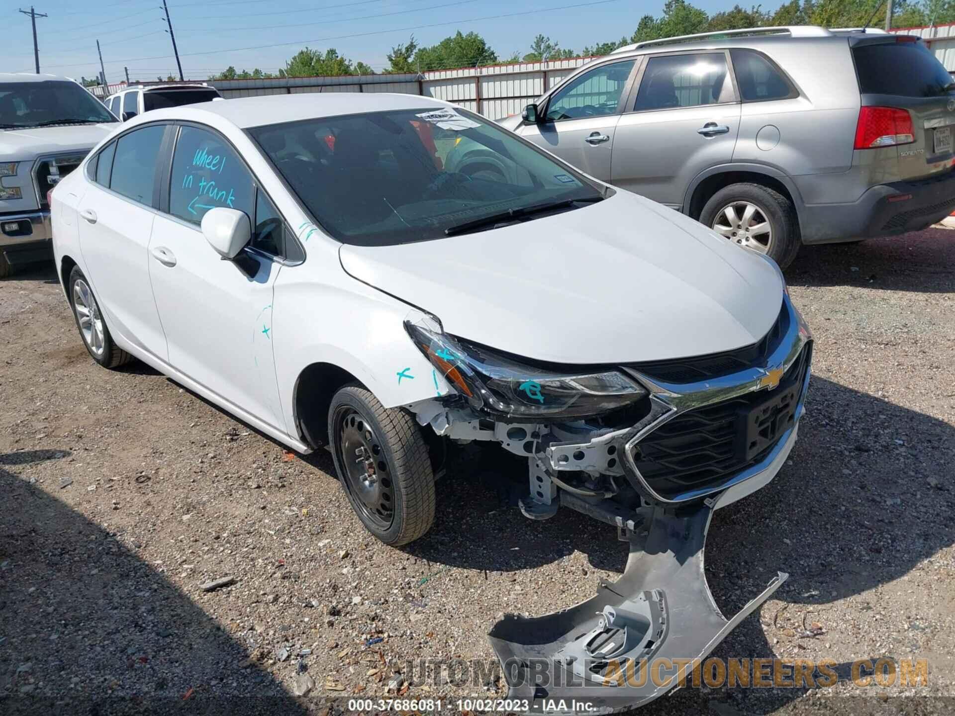 1G1BE5SM3K7118313 CHEVROLET CRUZE 2019