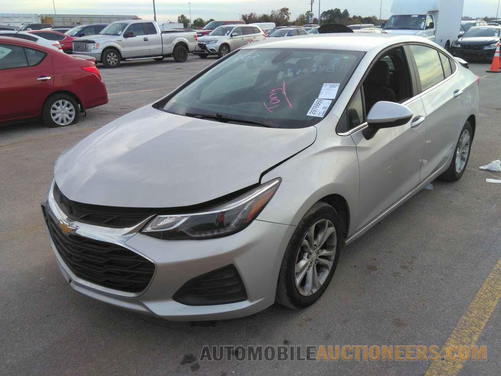 1G1BE5SM3K7122538 Chevrolet Cruze 2019