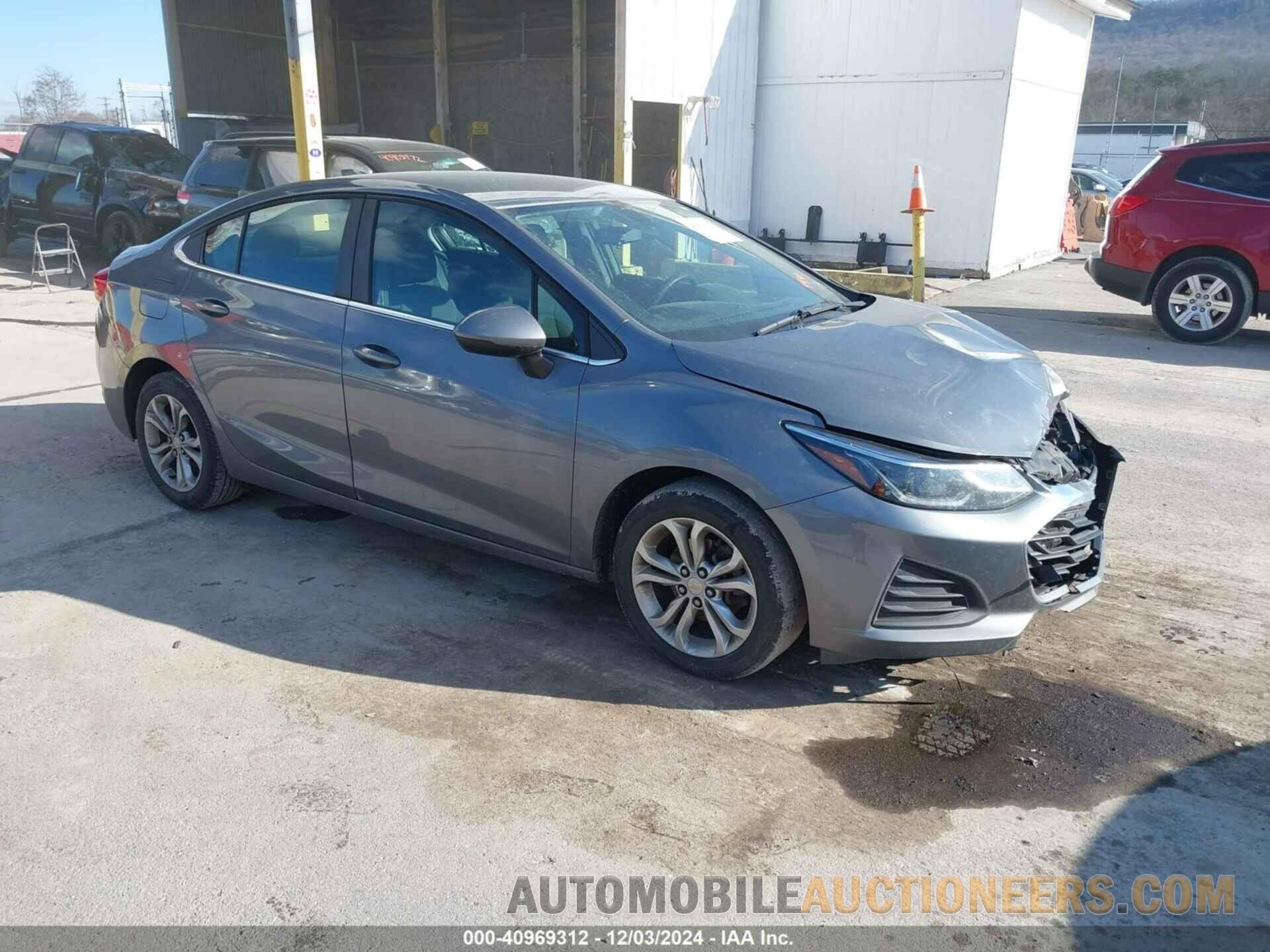 1G1BE5SM3K7134981 CHEVROLET CRUZE 2019