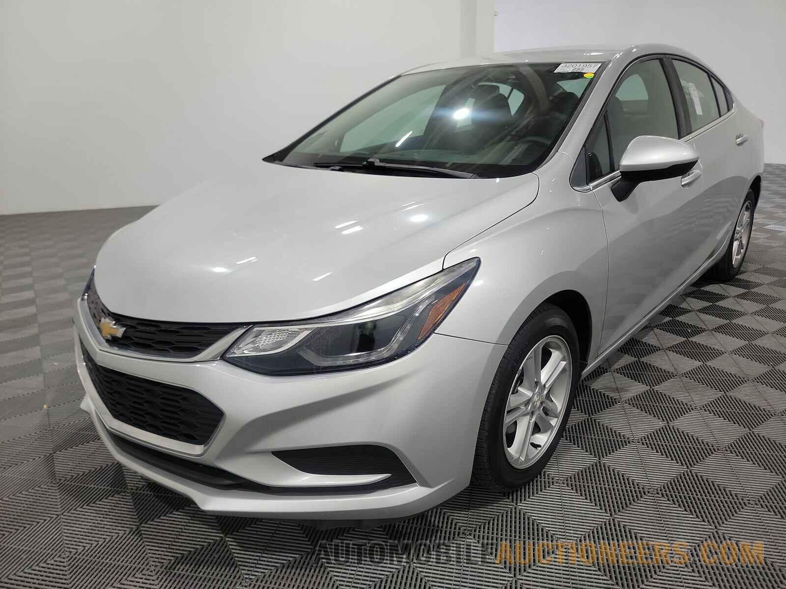 1G1BE5SM4G7245398 Chevrolet Cruze 2016