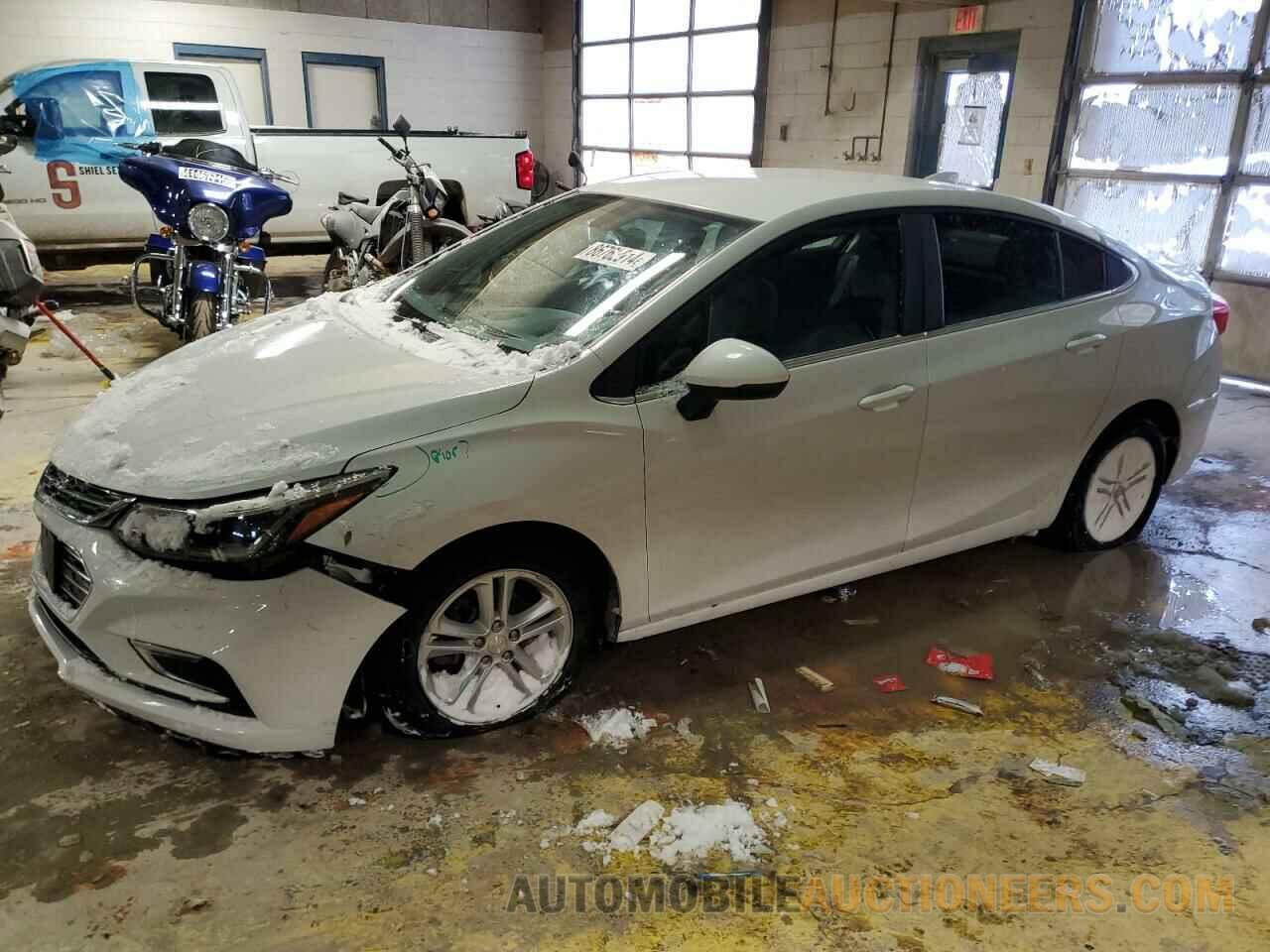 1G1BE5SM4H7106924 CHEVROLET CRUZE 2017