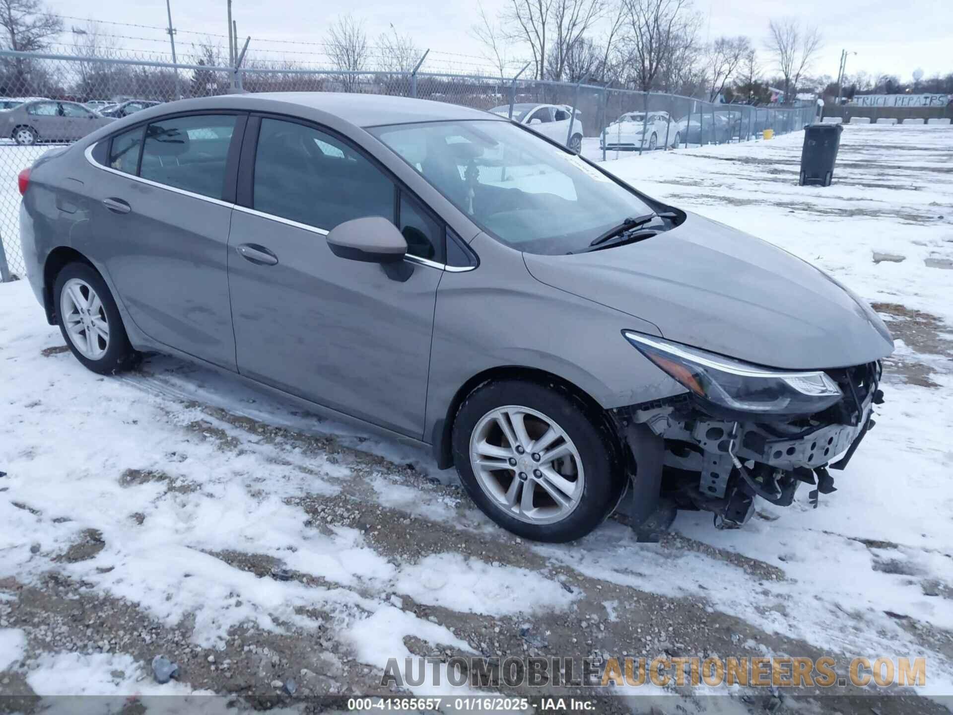 1G1BE5SM4H7214301 CHEVROLET CRUZE 2017