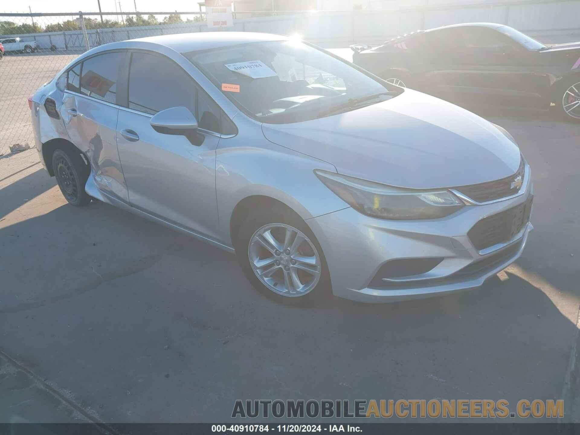 1G1BE5SM4H7232460 CHEVROLET CRUZE 2017