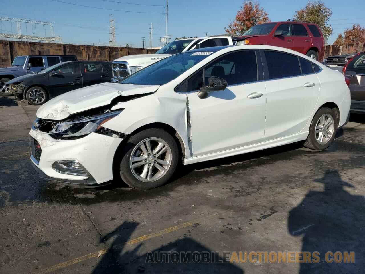 1G1BE5SM4J7112969 CHEVROLET CRUZE 2018