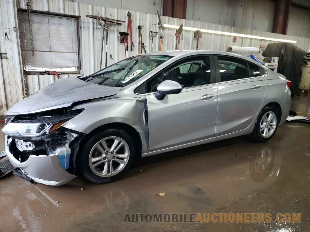 1G1BE5SM4J7122031 CHEVROLET CRUZE 2018