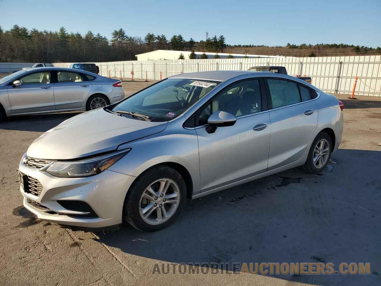 1G1BE5SM4J7136320 CHEVROLET CRUZE 2018