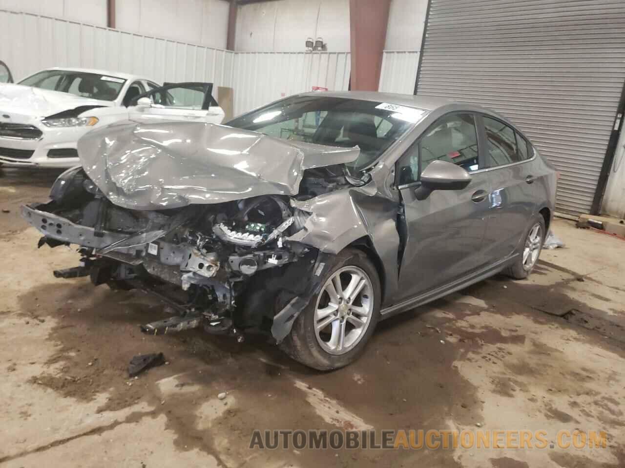 1G1BE5SM4J7174548 CHEVROLET CRUZE 2018