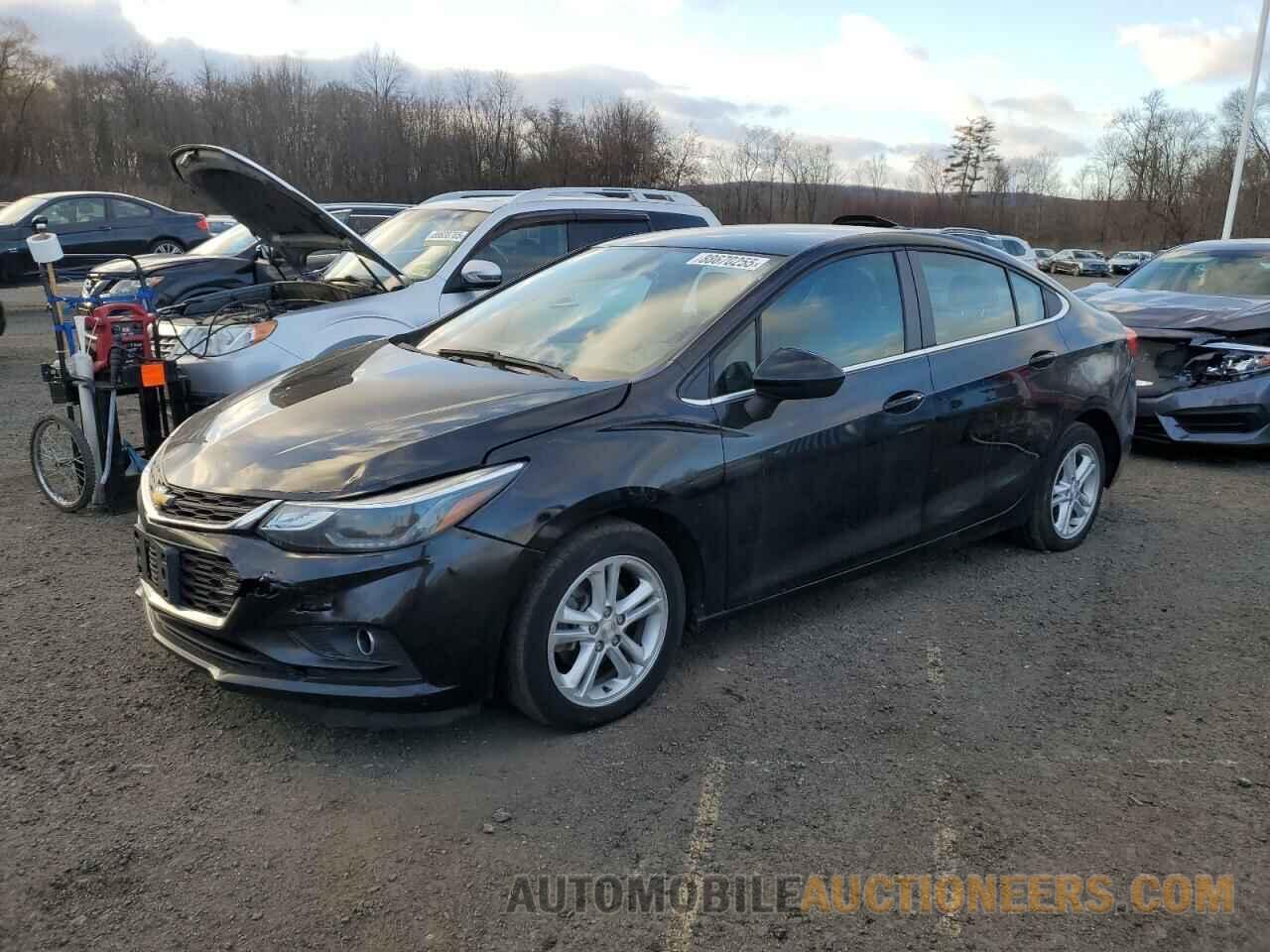 1G1BE5SM4J7185159 CHEVROLET CRUZE 2018