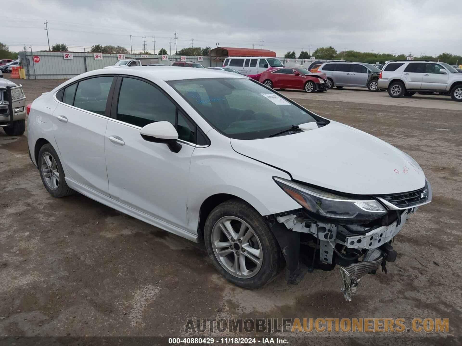 1G1BE5SM4J7189681 CHEVROLET CRUZE 2018