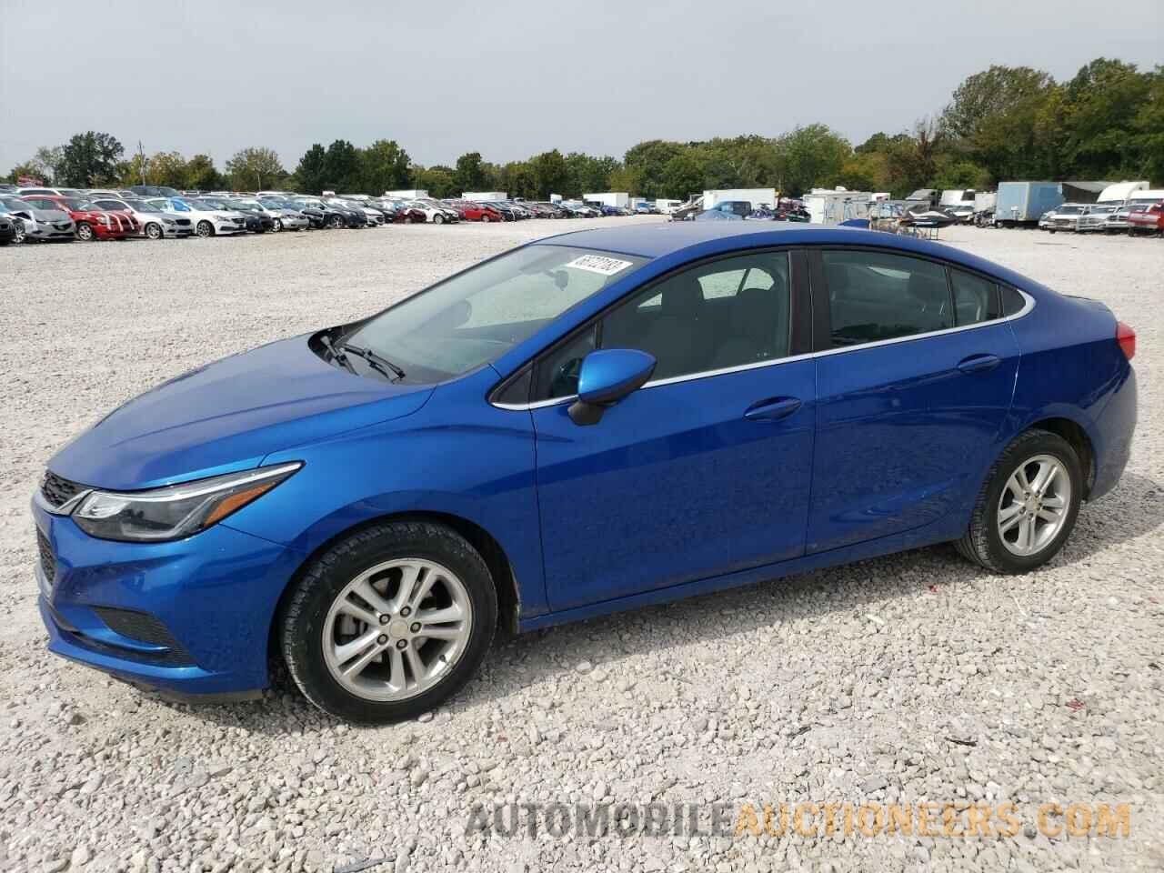 1G1BE5SM4J7235557 CHEVROLET CRUZE 2018