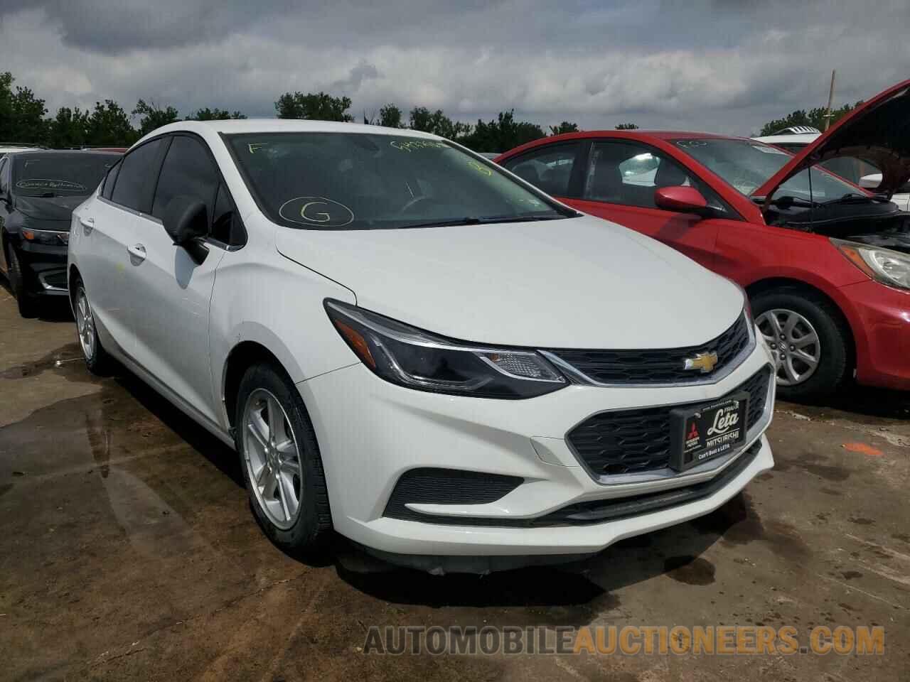 1G1BE5SM4J7245943 CHEVROLET CRUZE 2018