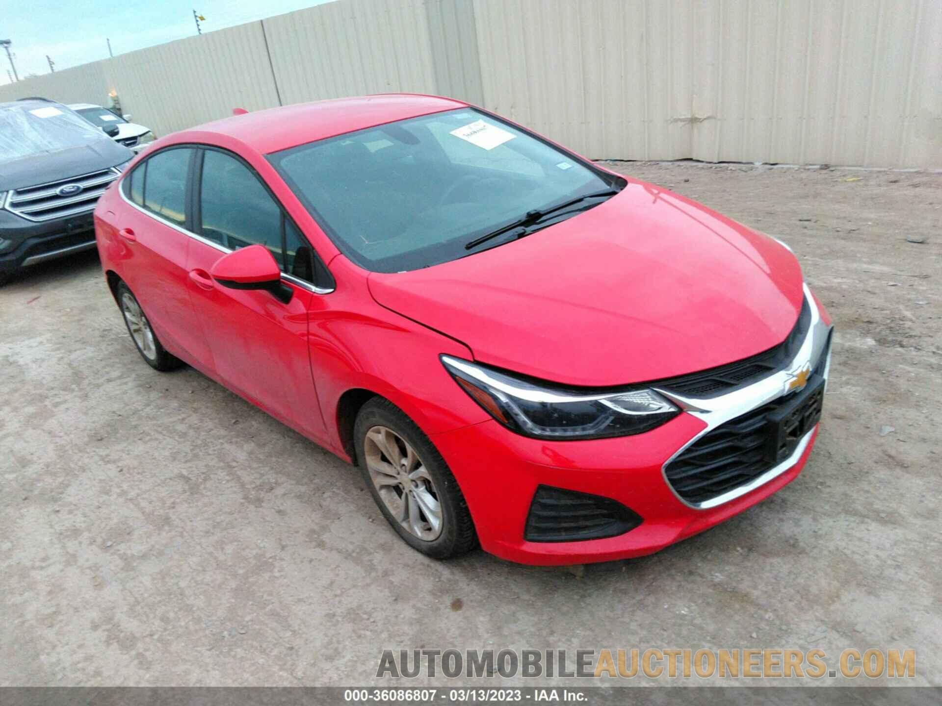 1G1BE5SM4K7117610 CHEVROLET CRUZE 2019