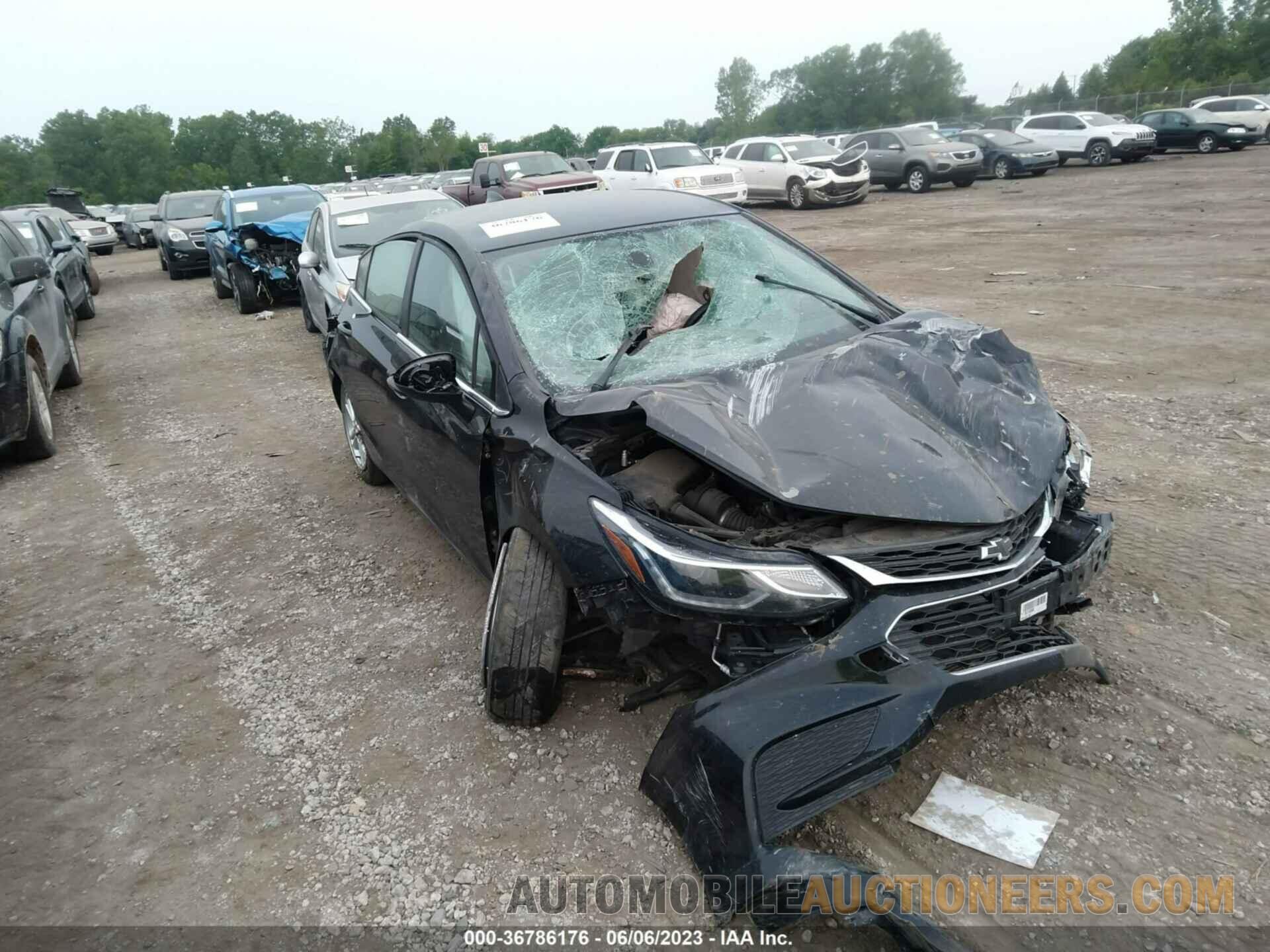 1G1BE5SM5J7110292 CHEVROLET CRUZE 2018