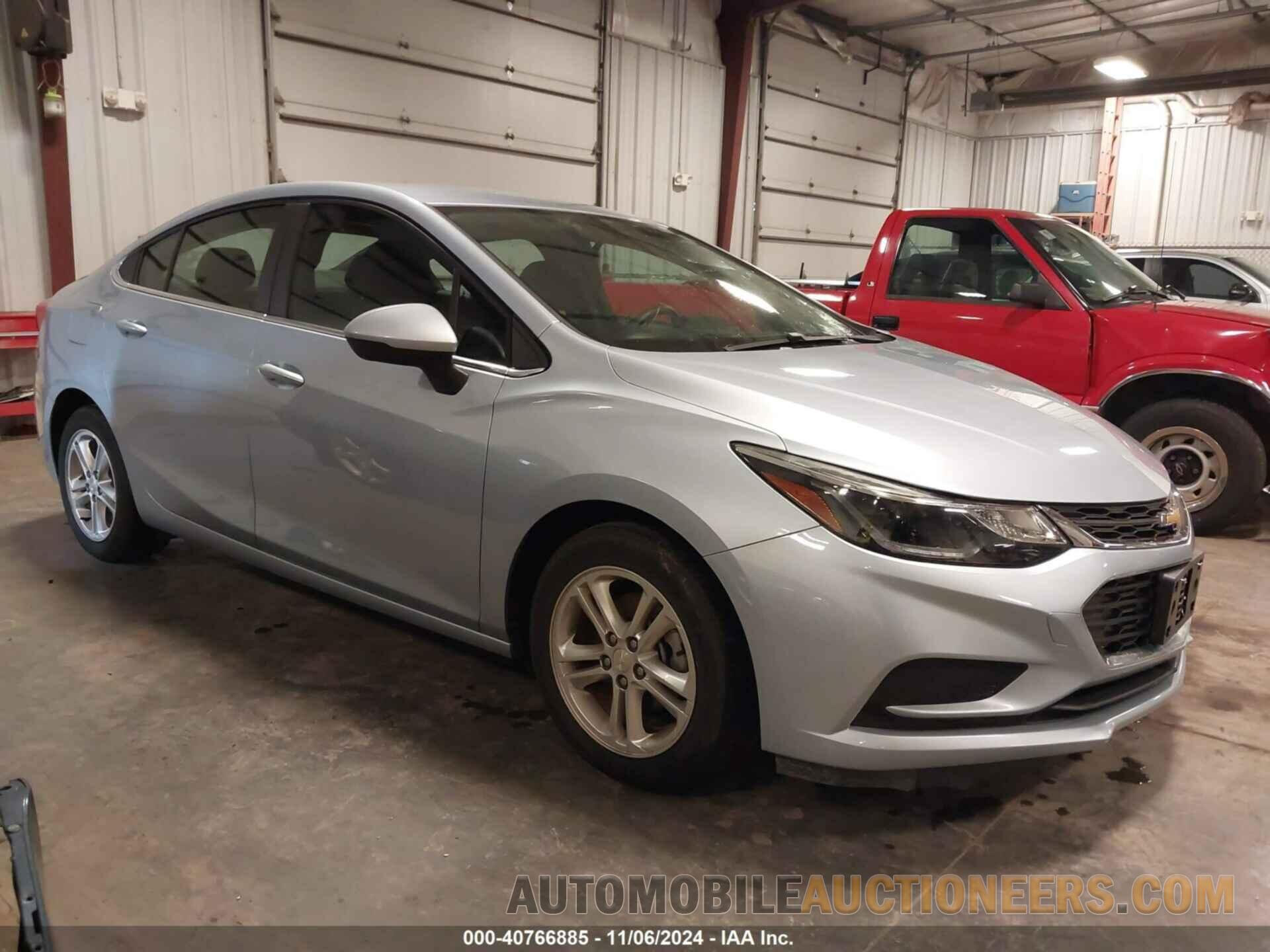 1G1BE5SM5J7121311 CHEVROLET CRUZE 2018