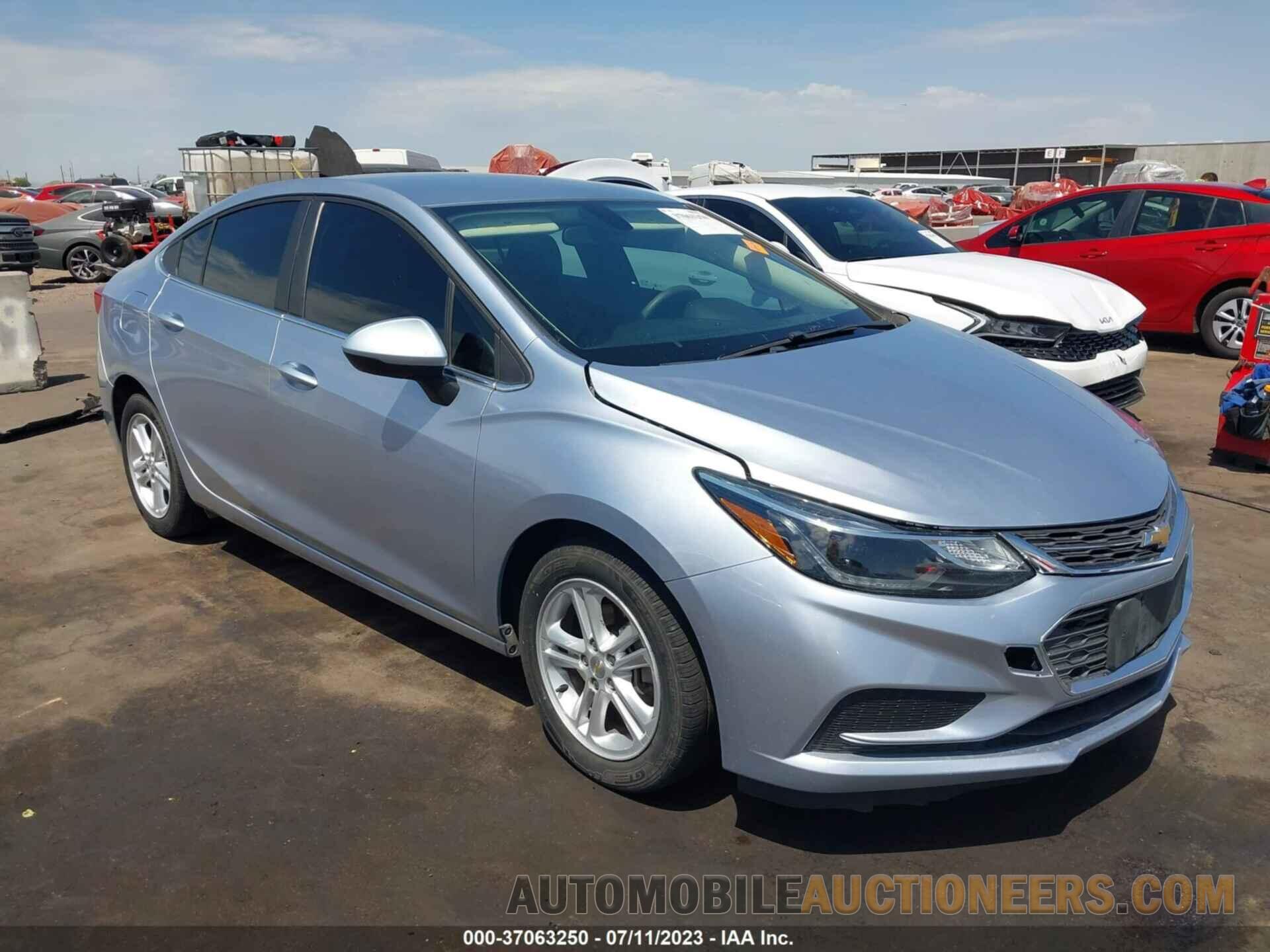 1G1BE5SM5J7163557 CHEVROLET CRUZE 2018