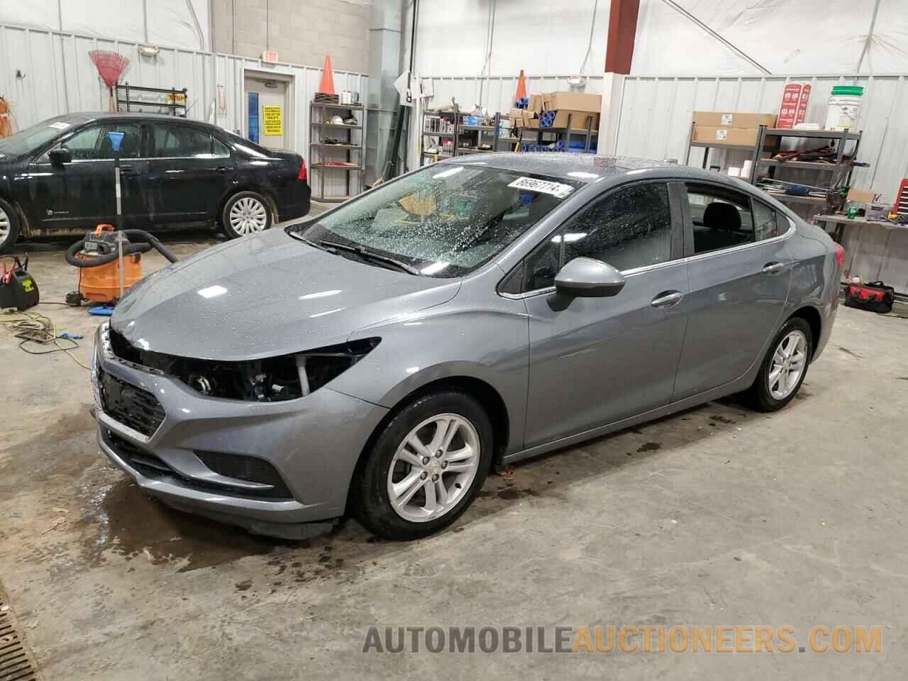 1G1BE5SM5J7166331 CHEVROLET CRUZE 2018