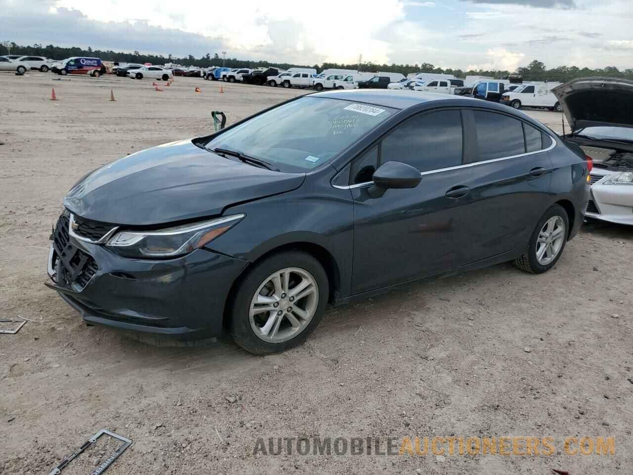 1G1BE5SM5J7170055 CHEVROLET CRUZE 2018