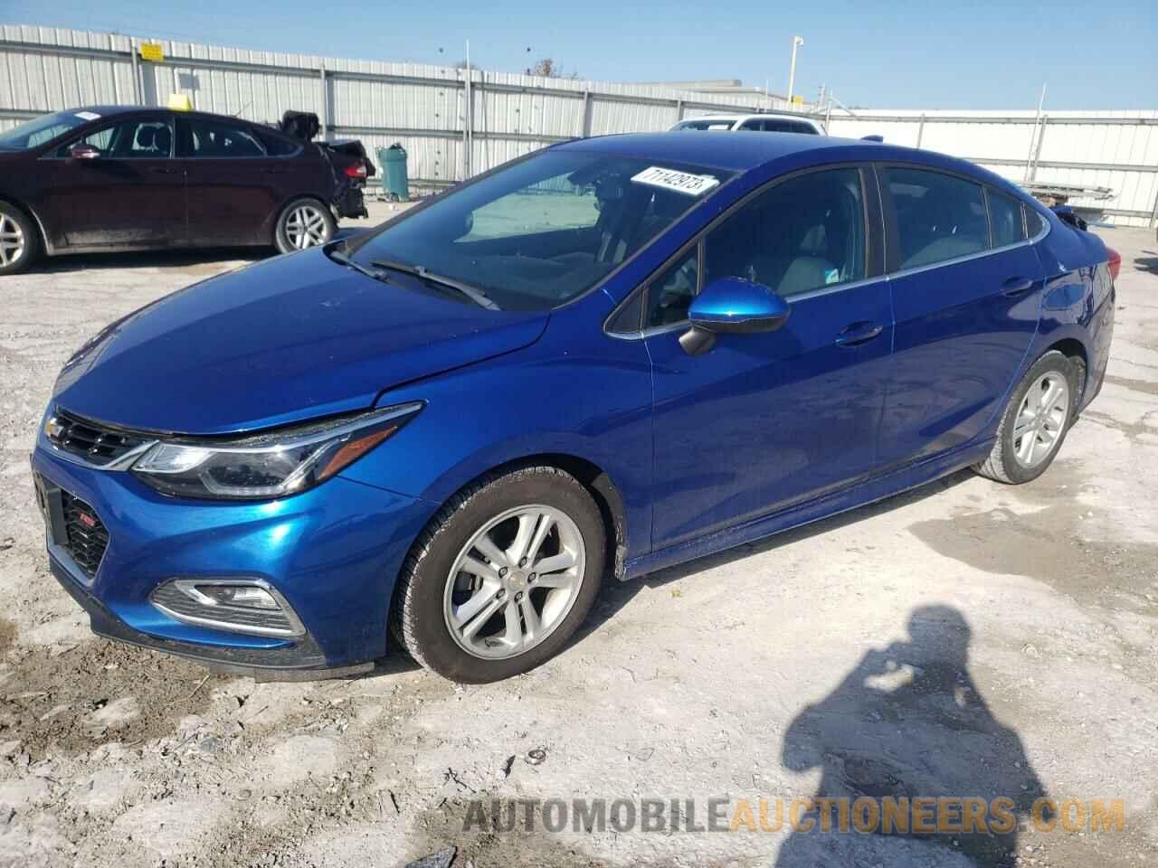 1G1BE5SM5J7198082 CHEVROLET CRUZE 2018