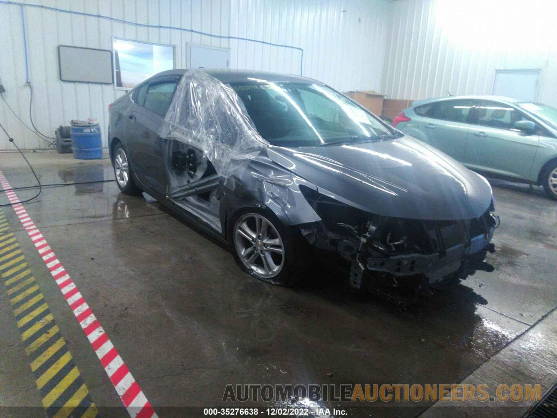 1G1BE5SM5J7230285 CHEVROLET CRUZE 2018