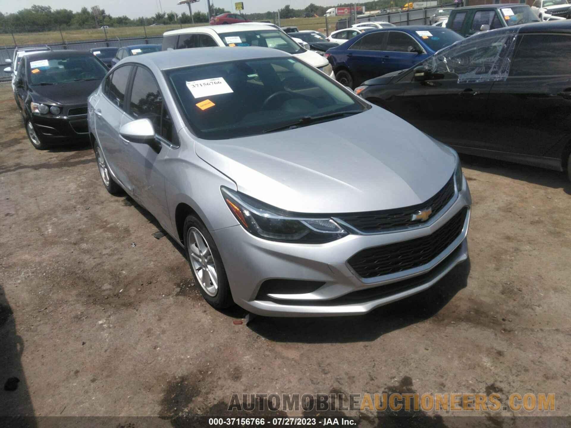 1G1BE5SM5J7239875 CHEVROLET CRUZE 2018