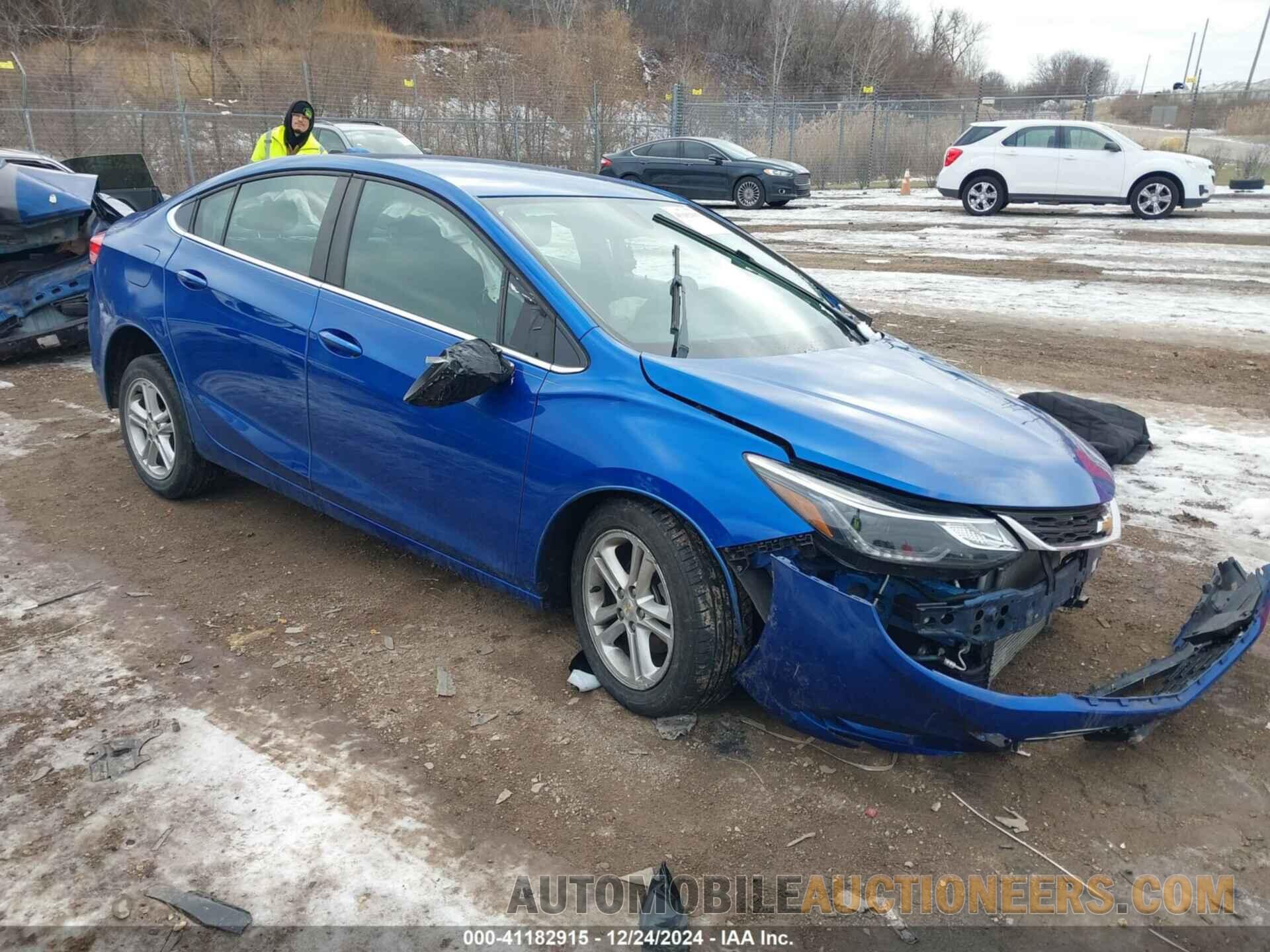 1G1BE5SM5J7240976 CHEVROLET CRUZE 2018