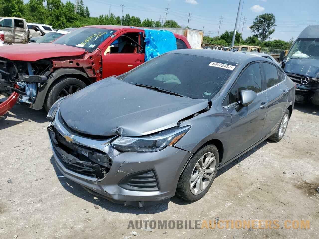 1G1BE5SM5K7106857 CHEVROLET CRUZE 2019