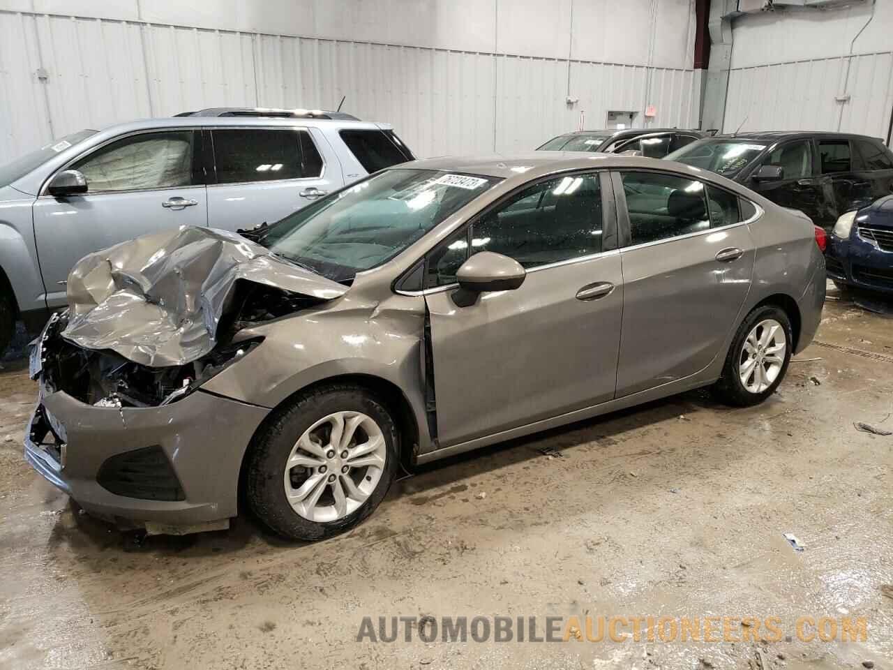 1G1BE5SM5K7106969 CHEVROLET CRUZE 2019