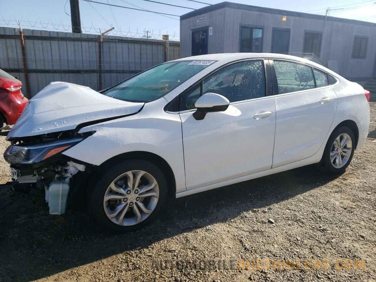 1G1BE5SM5K7111637 CHEVROLET CRUZE 2019