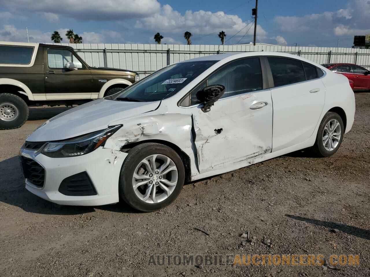 1G1BE5SM5K7112481 CHEVROLET CRUZE 2019