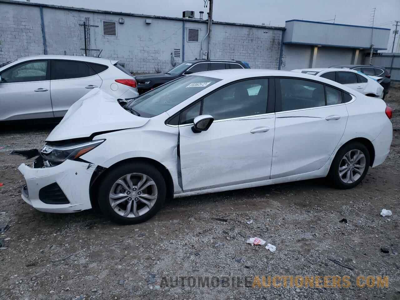 1G1BE5SM5K7113422 CHEVROLET CRUZE 2019