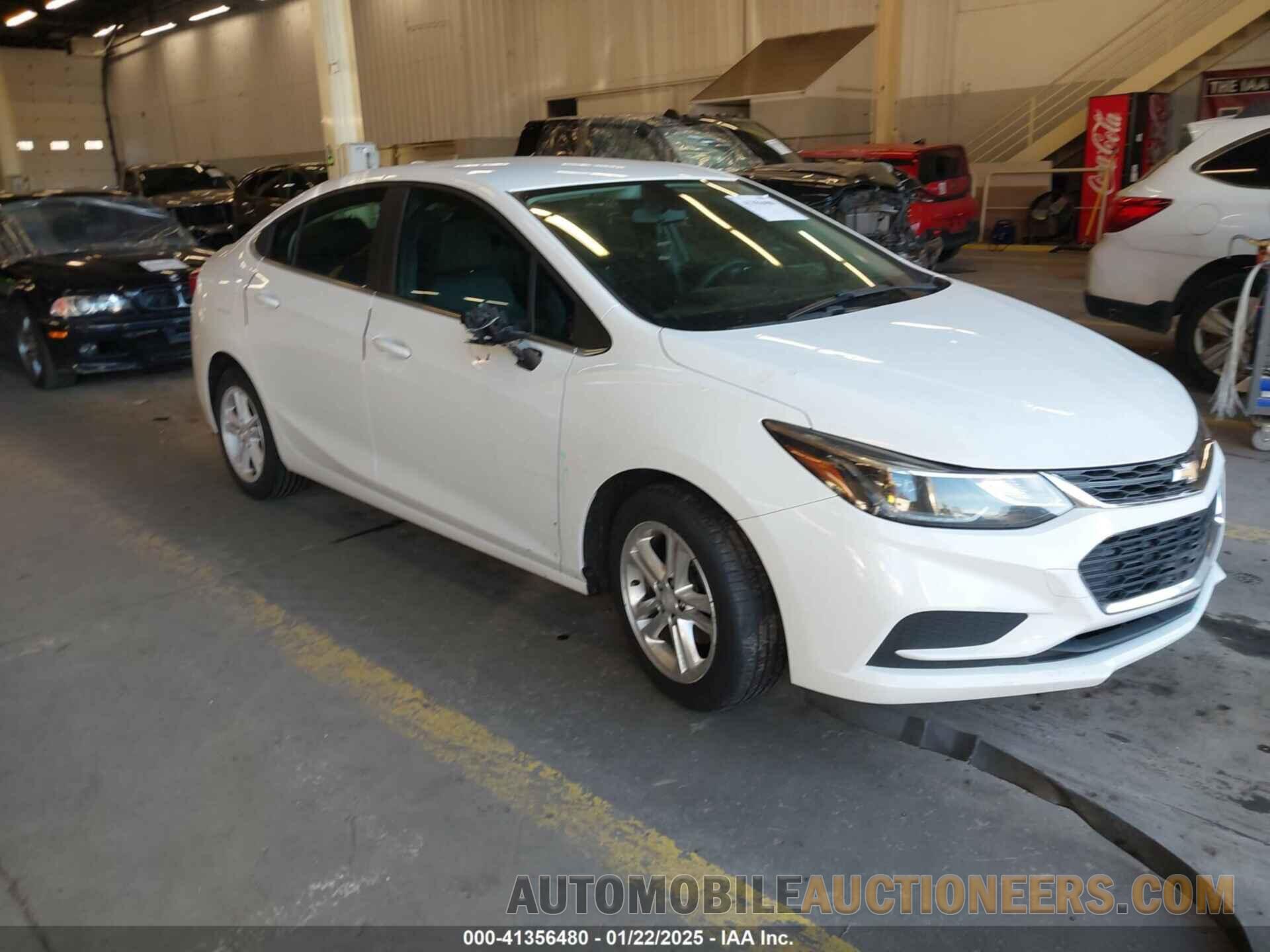 1G1BE5SM6H7102454 CHEVROLET CRUZE 2017