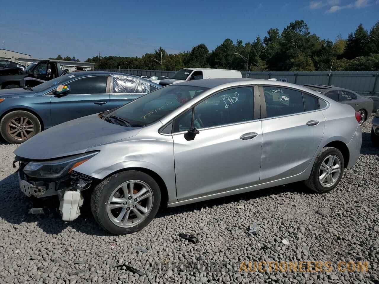 1G1BE5SM6J7113881 CHEVROLET CRUZE 2018