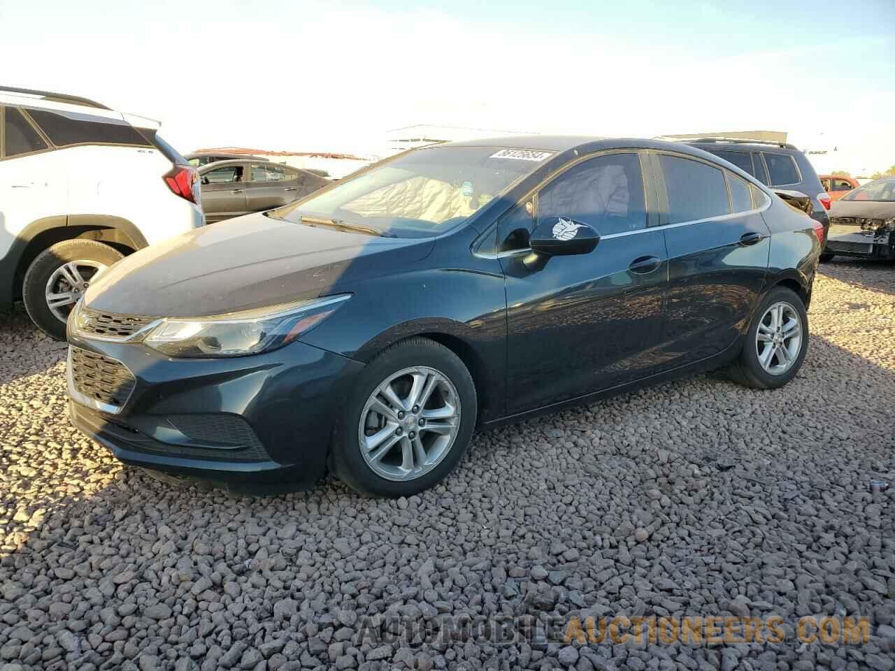 1G1BE5SM6J7118532 CHEVROLET CRUZE 2018