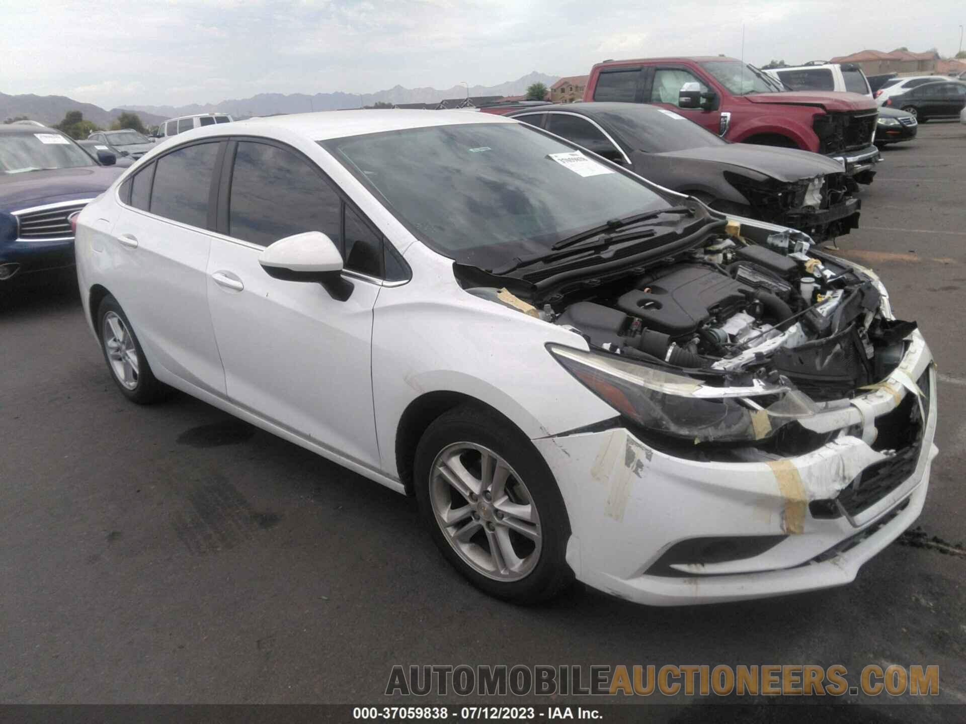 1G1BE5SM6J7152597 CHEVROLET CRUZE 2018