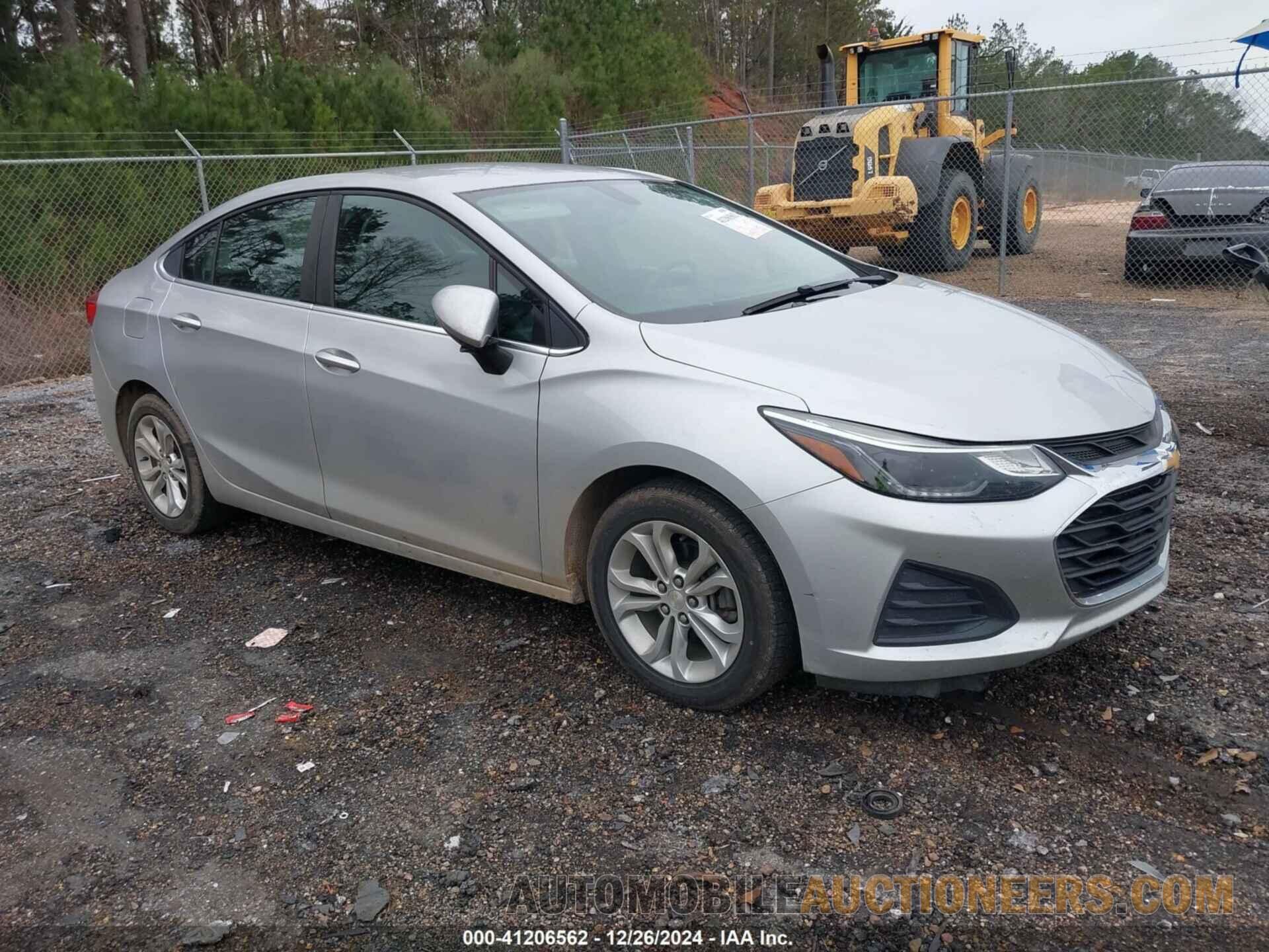 1G1BE5SM6K7115647 CHEVROLET CRUZE 2019