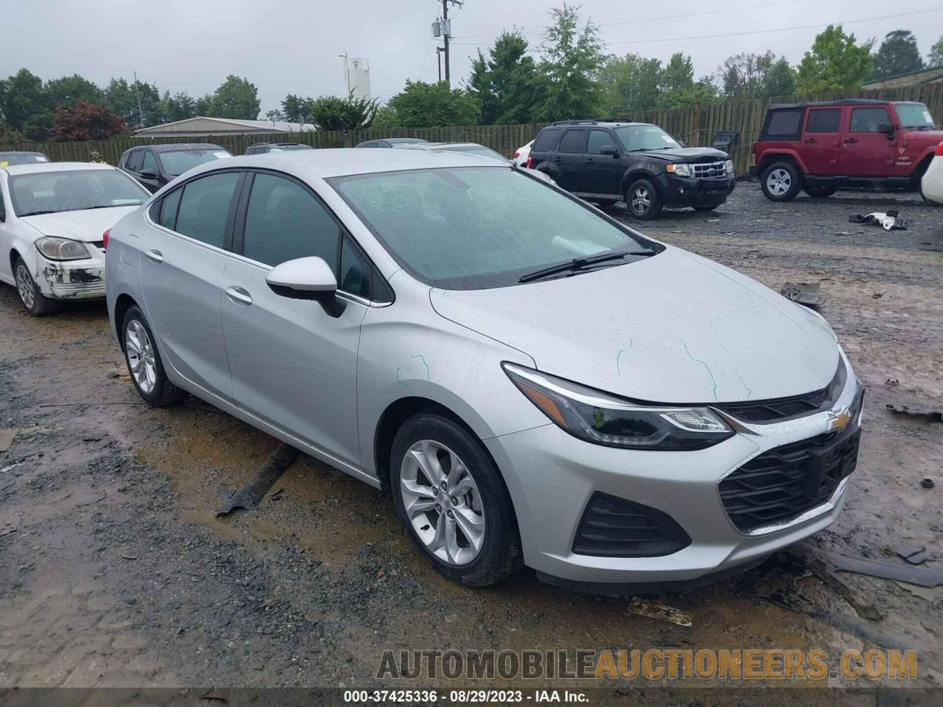 1G1BE5SM6K7125126 CHEVROLET CRUZE 2019