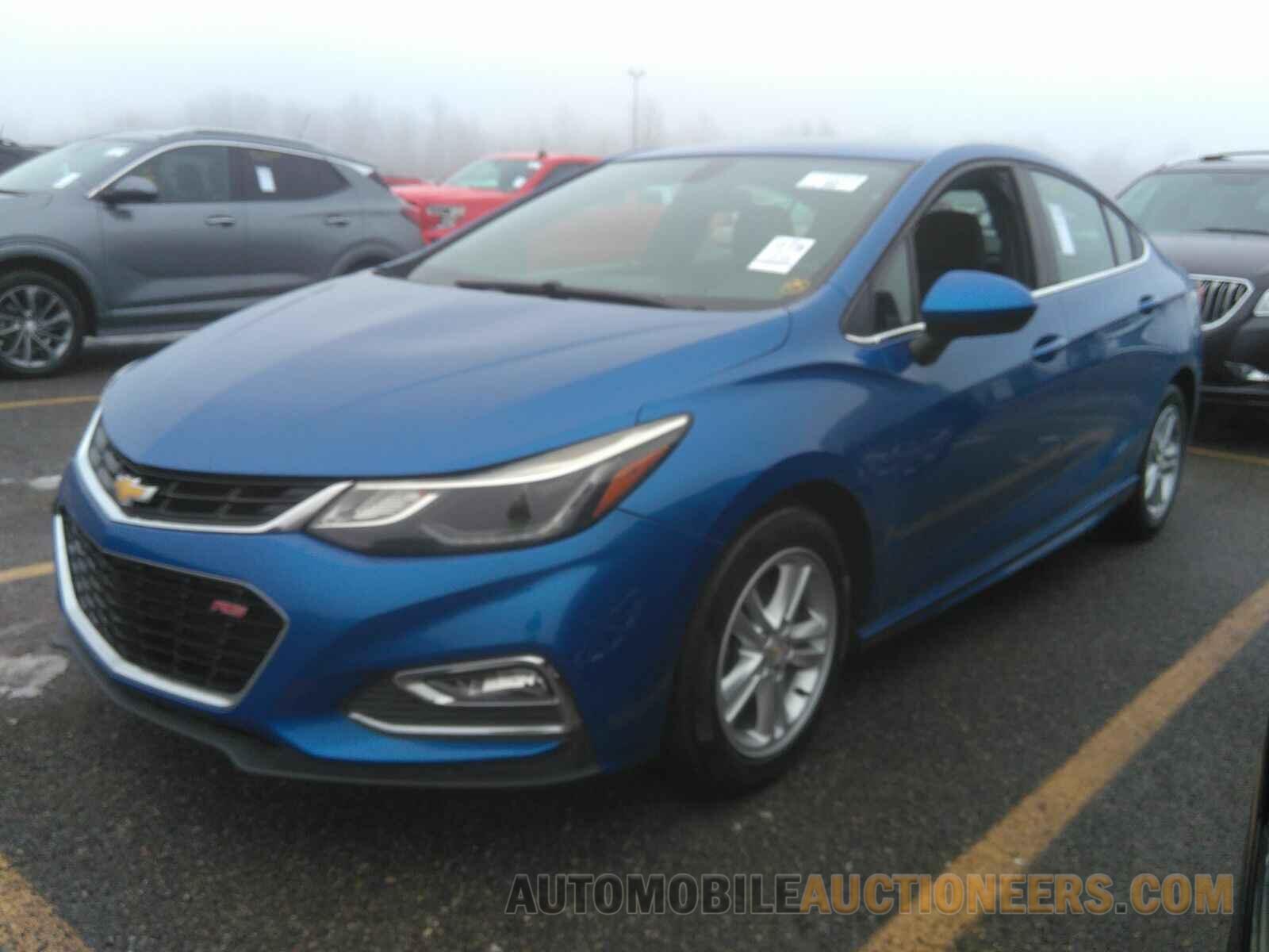 1G1BE5SM7H7108635 Chevrolet Cruze 2017