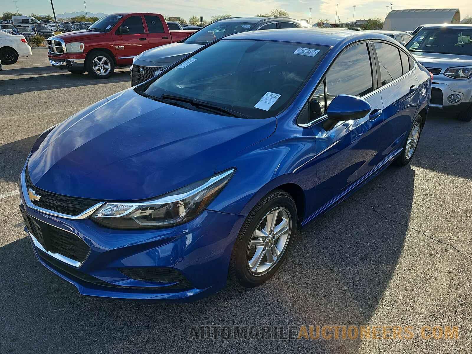 1G1BE5SM7H7118503 Chevrolet Cruze 2017