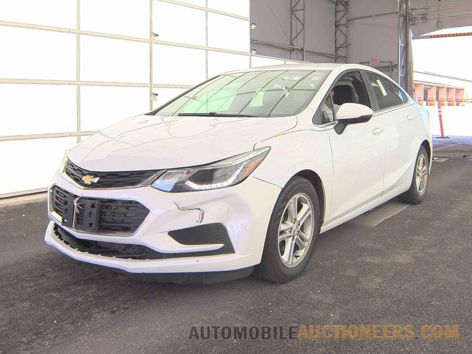 1G1BE5SM7H7275481 Chevrolet Cruze 2017