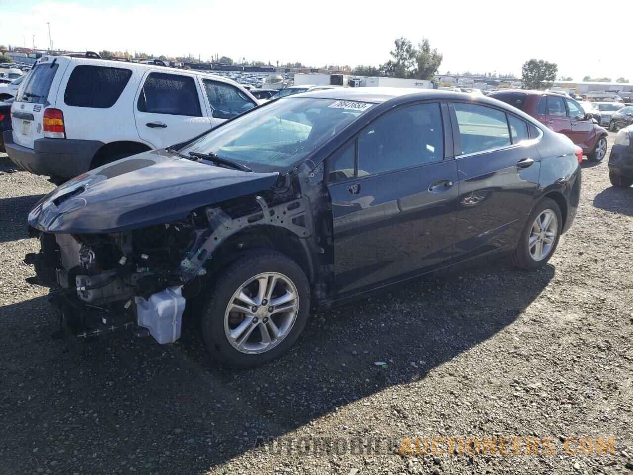 1G1BE5SM7J7123383 CHEVROLET CRUZE 2018