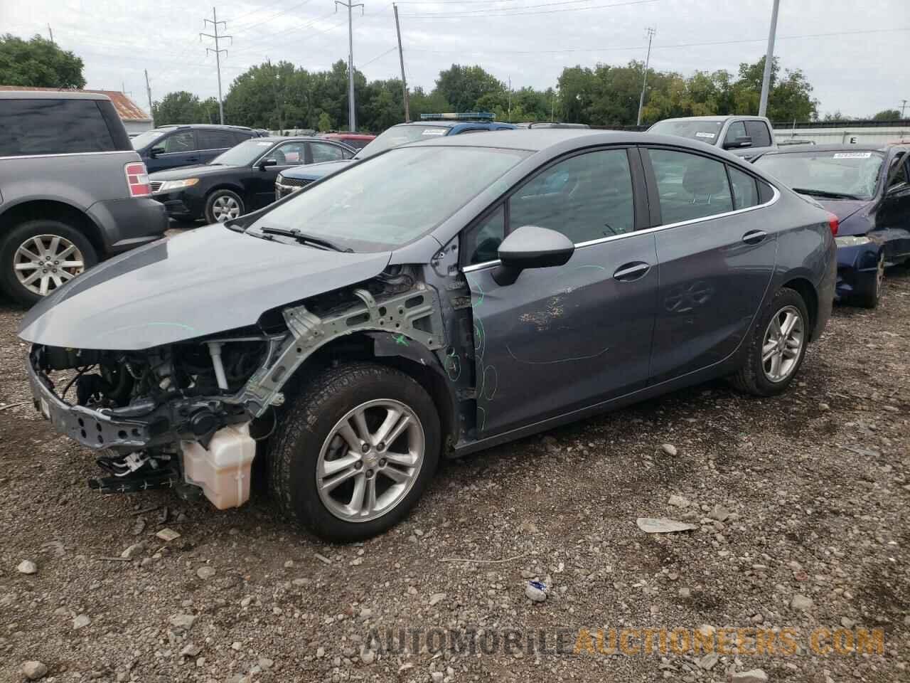 1G1BE5SM7J7126302 CHEVROLET CRUZE 2018