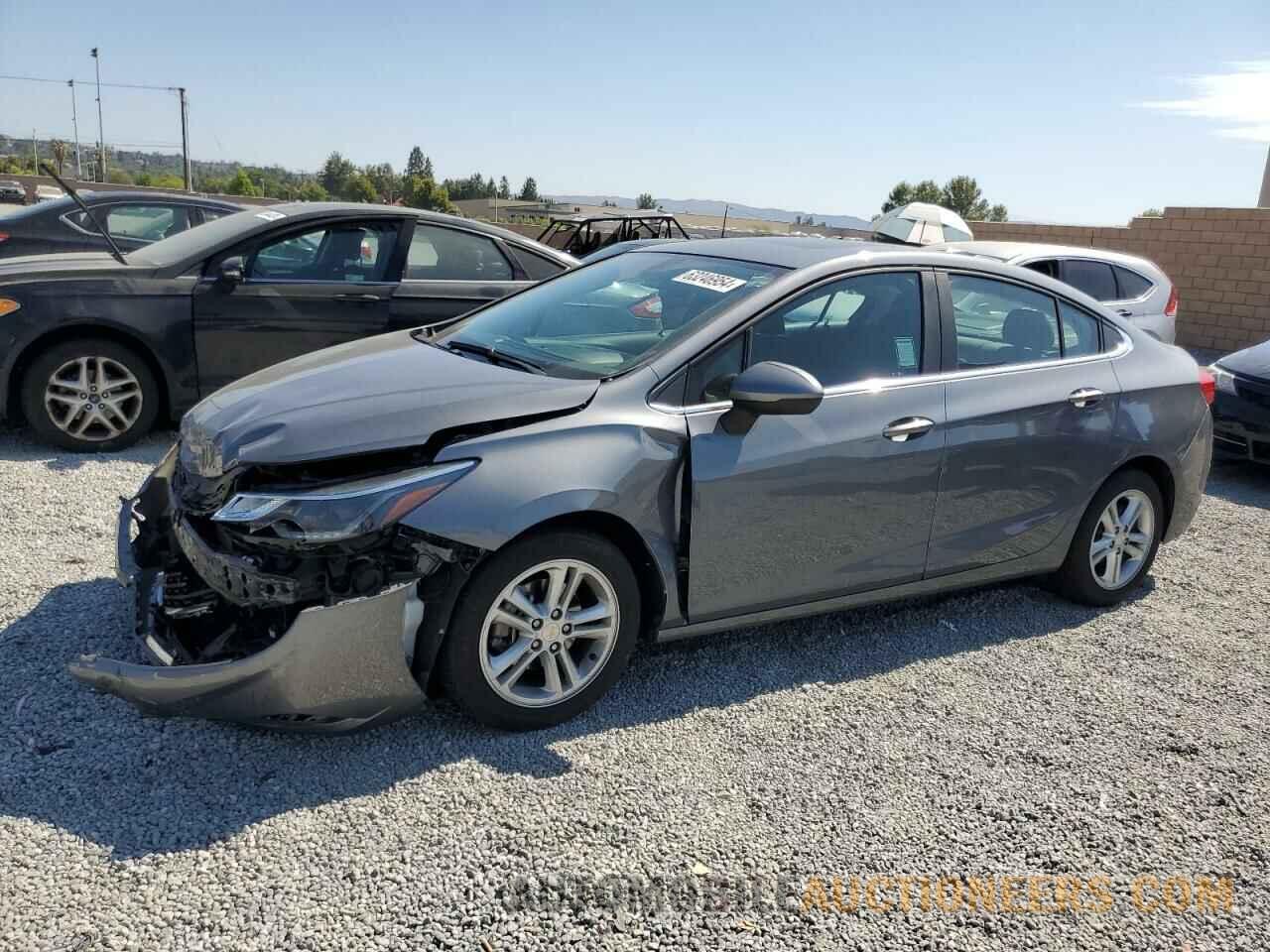 1G1BE5SM7J7142497 CHEVROLET CRUZE 2018