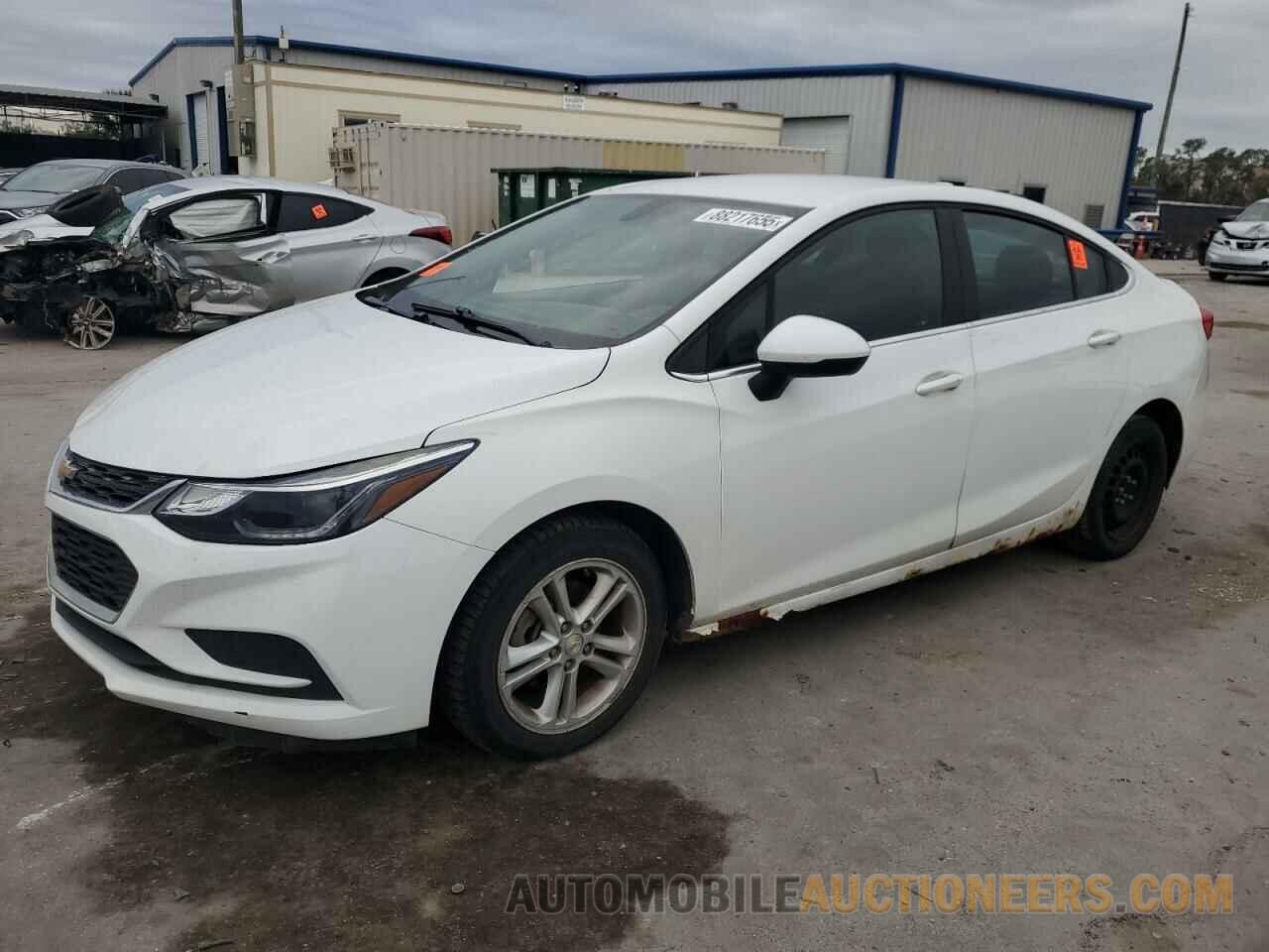 1G1BE5SM7J7218574 CHEVROLET CRUZE 2018