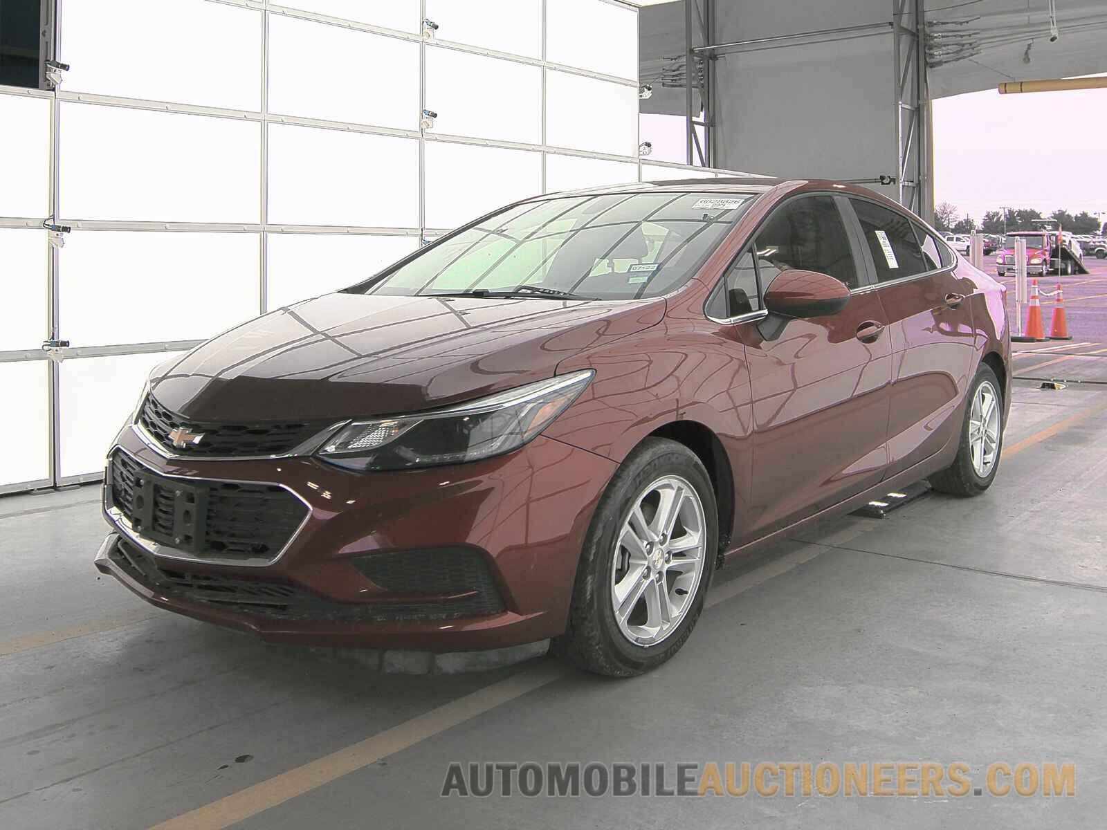 1G1BE5SM7J7229414 Chevrolet Cruze 2018