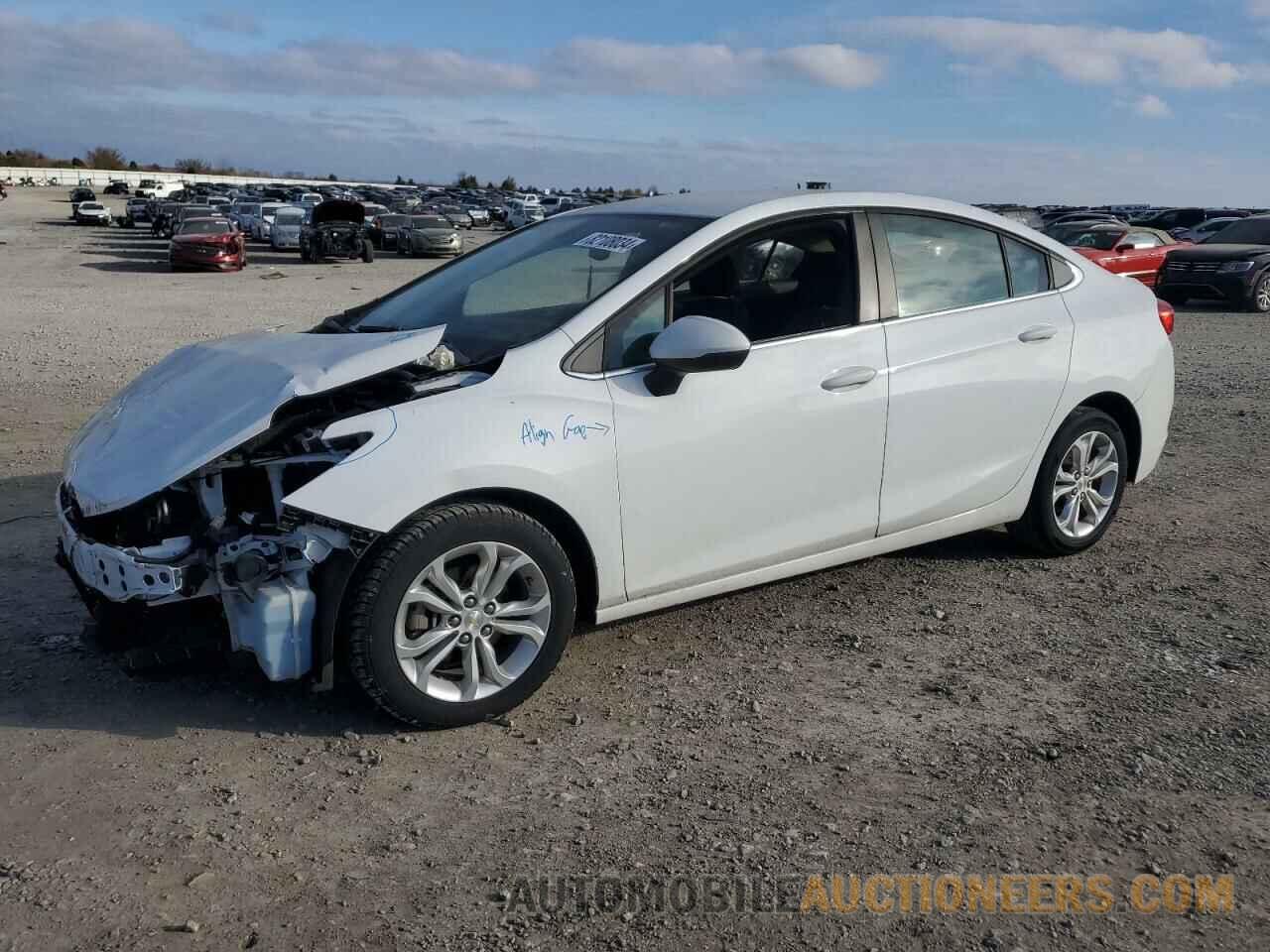 1G1BE5SM7K7112739 CHEVROLET CRUZE 2019