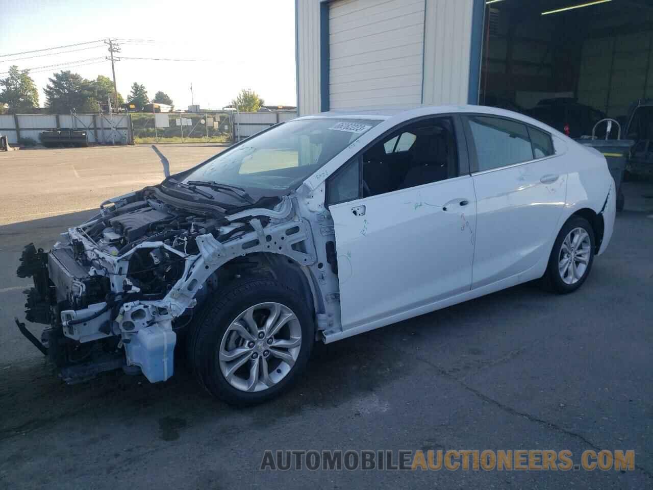 1G1BE5SM7K7143991 CHEVROLET CRUZE 2019