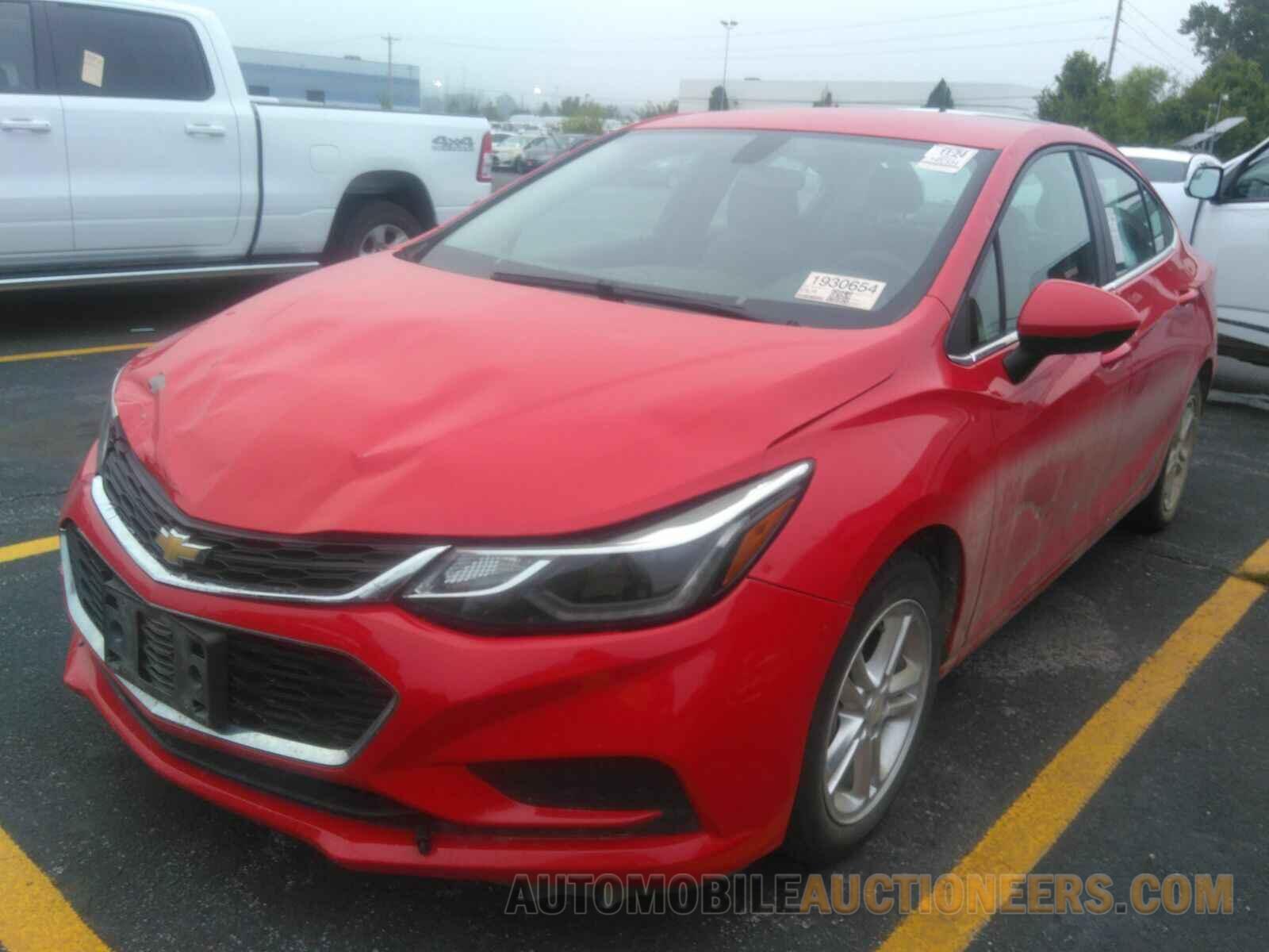 1G1BE5SM8H7236141 Chevrolet Cruze 2017